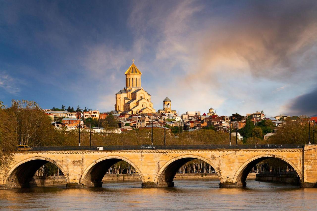 Panorama Of Tbilisi Hotell Eksteriør bilde